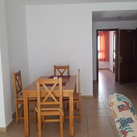Espacioso Apartamento En El Centro De 2d